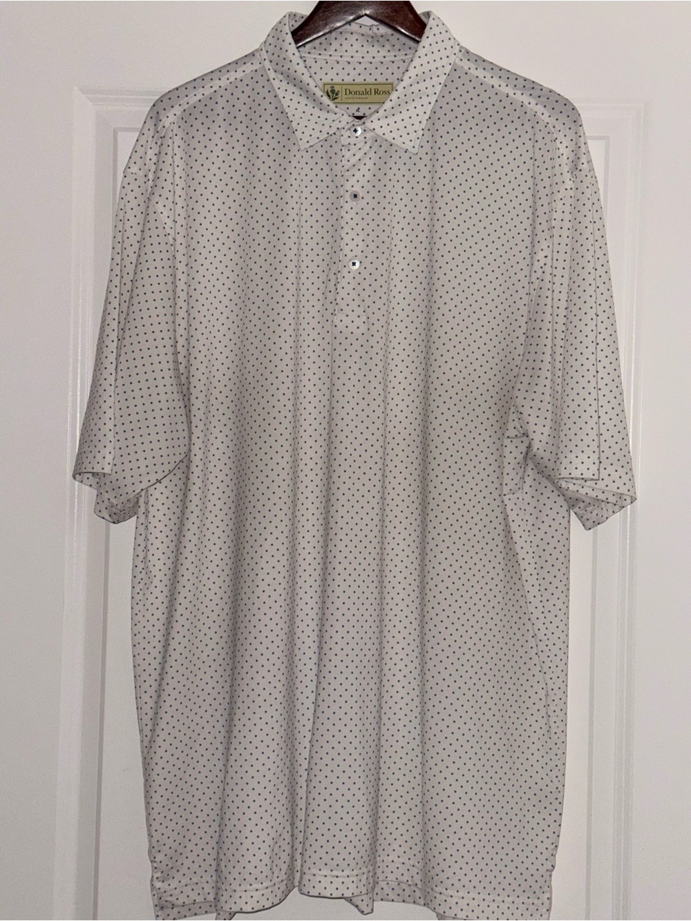 Donald Ross Mens XL White & Blue Stars Performance Short Sleeve Golf Polo Shirt
